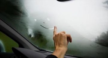 عندما تجد الضباب على الزجاج ما الذي تكتبه ؟

#قطر2023 
#مساء_الخير