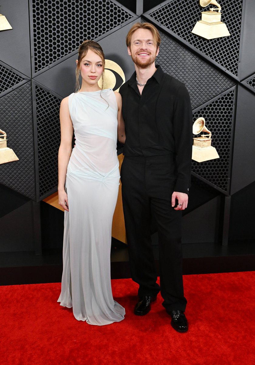 I LOVE @FINNEAS AND @CLAUDIASULEWSKI'S LOVE! #GRAMMYs