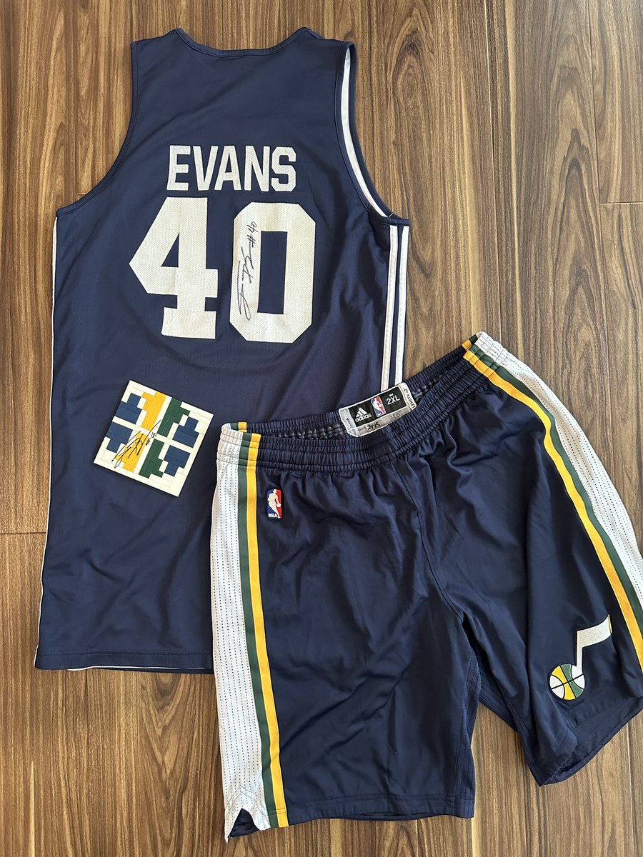 Utah Jazz History (@utahjazzhistory) on Twitter photo <a href="/jazzaholic32/">Mike Hobbs</a> <a href="/utahjazz/">Utah Jazz</a> <a href="/JeremyEvans40/">Jeremy Evans</a> <a href="/RyanQualtrics/">Ryan Smith</a> Giveaway starts on Monday 👀 you heard it here first <a href="/jazzaholic32/">Mike Hobbs</a> <a href="/utahjazz/">Utah Jazz</a> <a href="/JeremyEvans40/">Jeremy Evans</a> <a href="/RyanQualtrics/">Ryan Smith</a> Giveaway starts on Monday 👀 you heard it here first