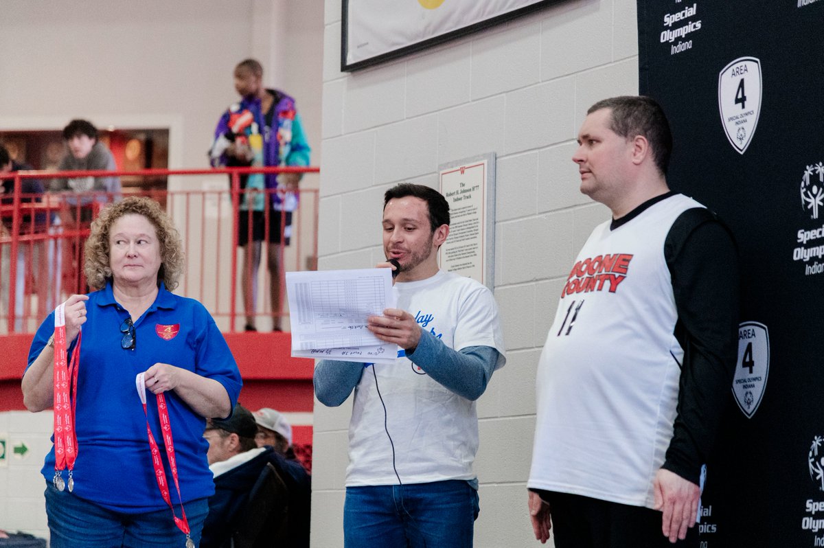 WabashCollege's tweet photo. 📸 from today's Special Olympics event at the Allen Center! Thank you, Little Giants, for all your help! https://t.co/uZ3PqQwM9J