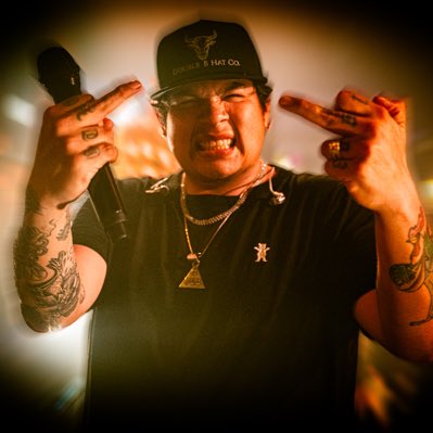 gioandtheguns's tweet photo. #NewProfilePic https://t.co/bxYXi0j4pQ