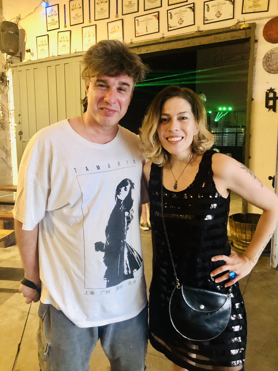 AnaMagiar's tweet photo. Hermoso encuentro con @pedromoscuzza en @MARDELPOP 2024! 🥁💪🏻⚡️ @AnaMagiar #electroclassicalpop 🙌🏻 #cerati #sodaestereo #altocamet https://t.co/XMDjV9B5MX