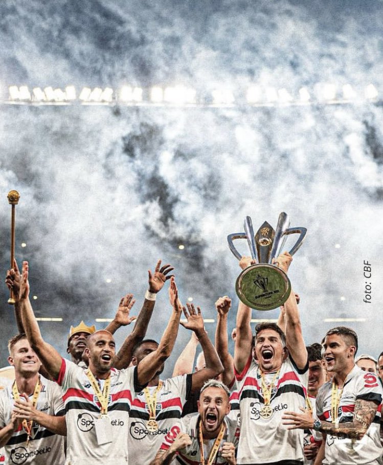 spfcpics's tweet photo. QUE FOTO!!!! https://t.co/TlfGAbYGmg