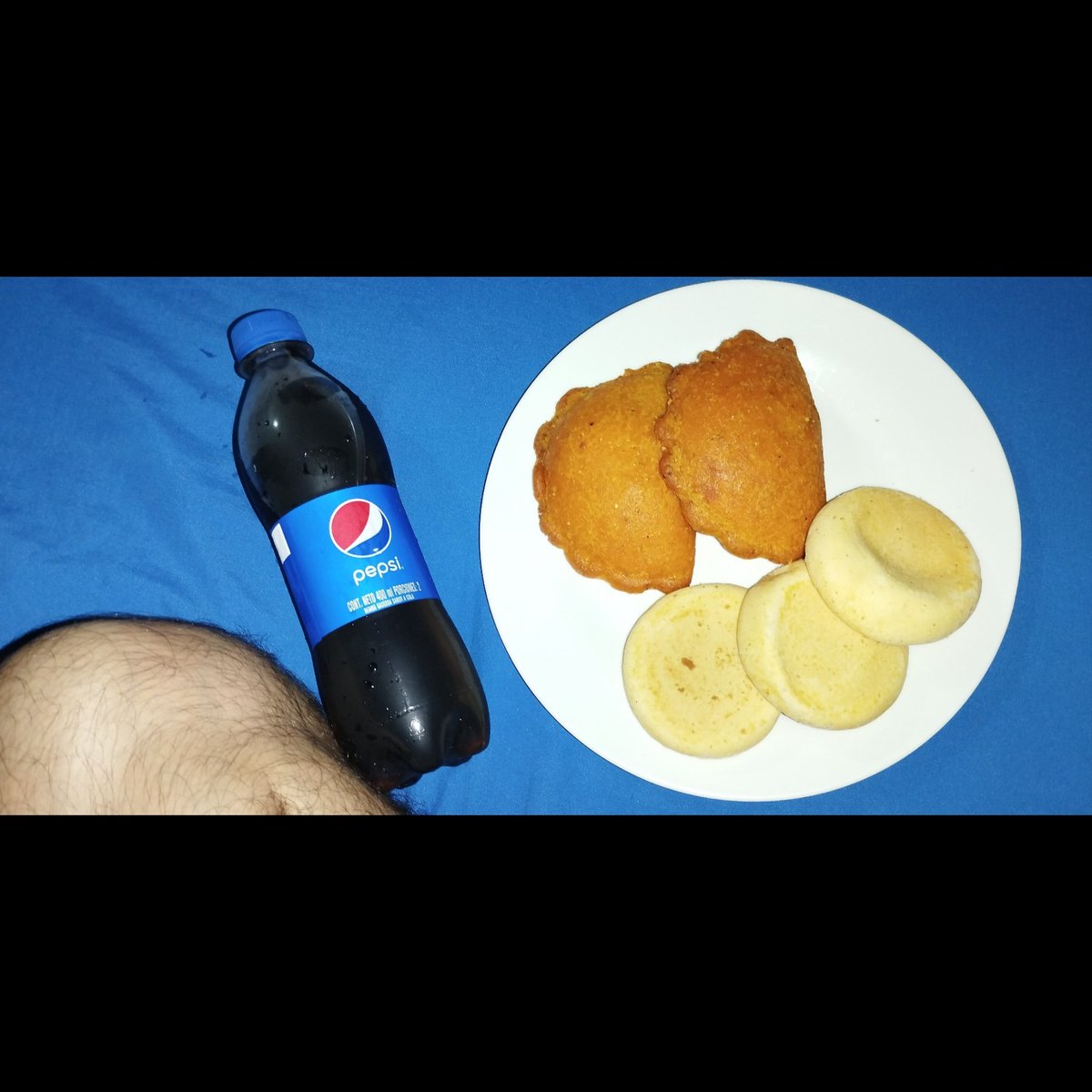 pezzotti_wilson's tweet image. #dinnertime #empanadas #pandebono 🤤 Buen provecho...
#delicious #yummy #SundayFunday