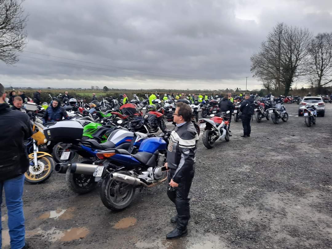 Shed4Bikers's tweet photo. Some of the biggest groups in the country got together today and did a fundraiser for @Shed4Bikers, we are absolutely humbled &amp; amazed by the support &amp; blown away by the huge numbers that came down today &amp; raised over 3k for our shed! Thank you all so much, big things are coming! https://t.co/4NIb5oqp2V