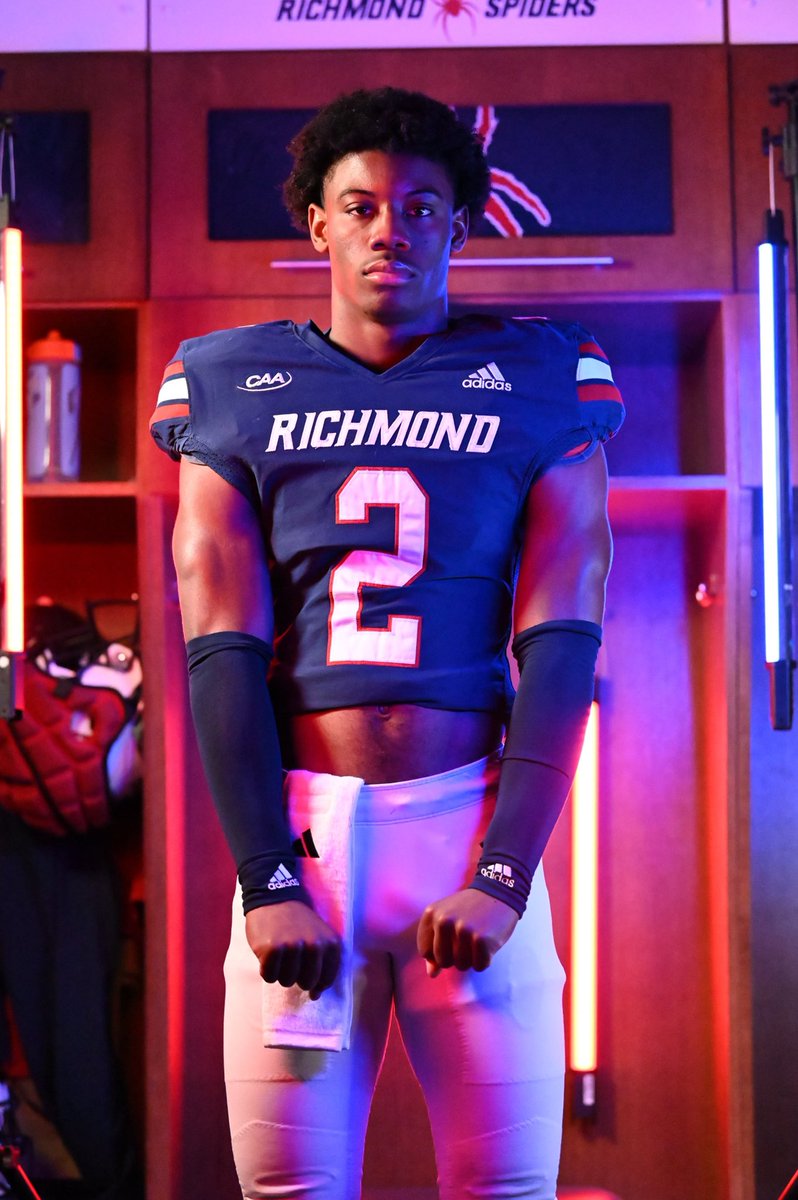 Lee Bruner (@leebruneriv) on Twitter photo Had a great official visit with my Spider family🕷️ Excited to get #Intheweb <a href="/Spiders_FB/">Richmond Spiders Football</a> <a href="/urichmond/">University of Richmond</a> <a href="/SpiderAthletics/">Richmond Athletics</a> Had a great official visit with my Spider family🕷️ Excited to get #Intheweb <a href="/Spiders_FB/">Richmond Spiders Football</a> <a href="/urichmond/">University of Richmond</a> <a href="/SpiderAthletics/">Richmond Athletics</a>
