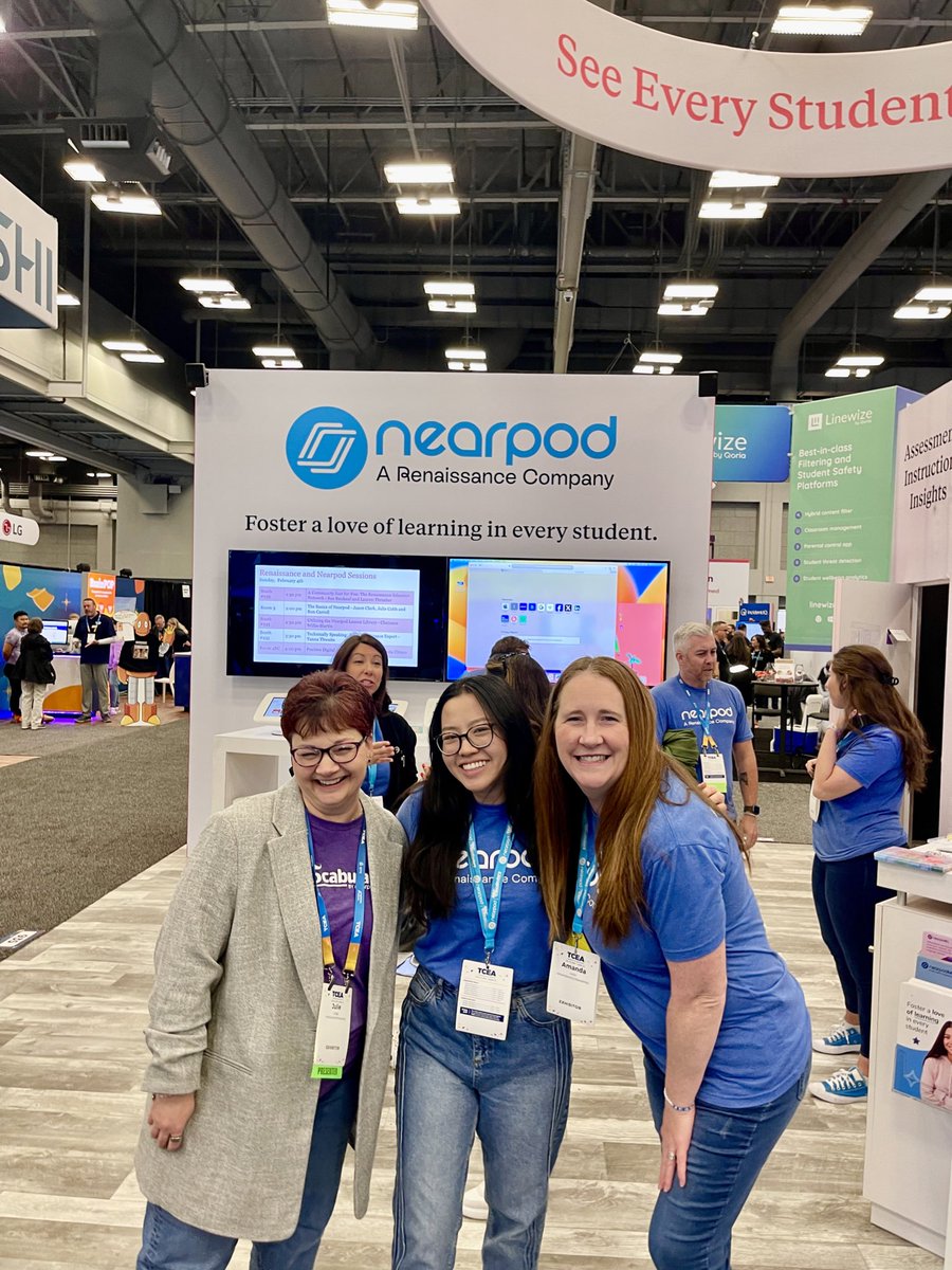 The Nearpod, @Flocabulary, & @renlearnus booth is ready to party at #TCEA! 💪🎉 Come say hey to Booth #935 💙👋