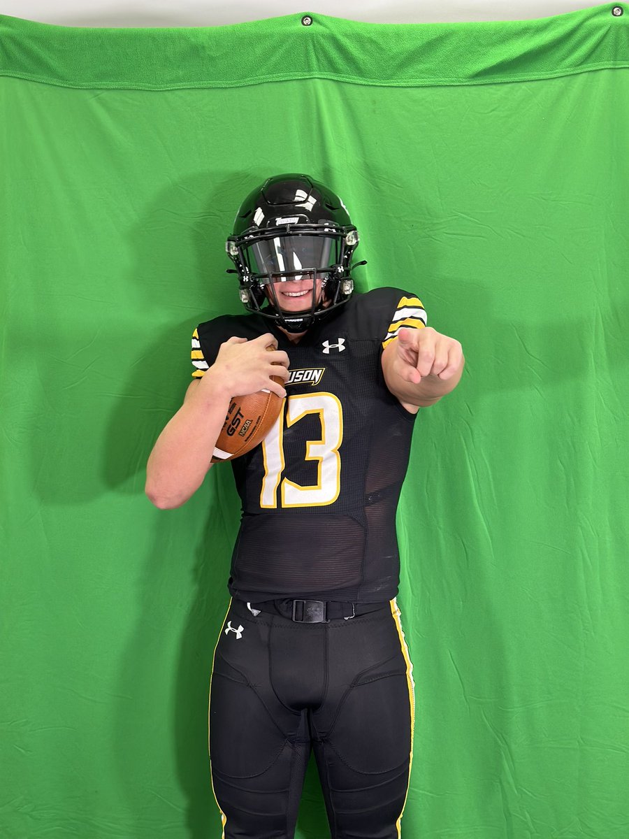 LukeBaldwin520's tweet photo. Had a spectacular time yesterday at Towson University. Thank you @CoachTWach for inviting me and @PeteShinnick for hosting a great visit. https://t.co/qDmZmsoXcp