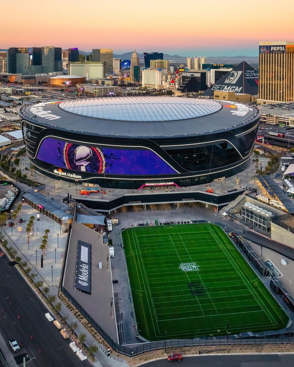 Las Vegas Issues tweet media