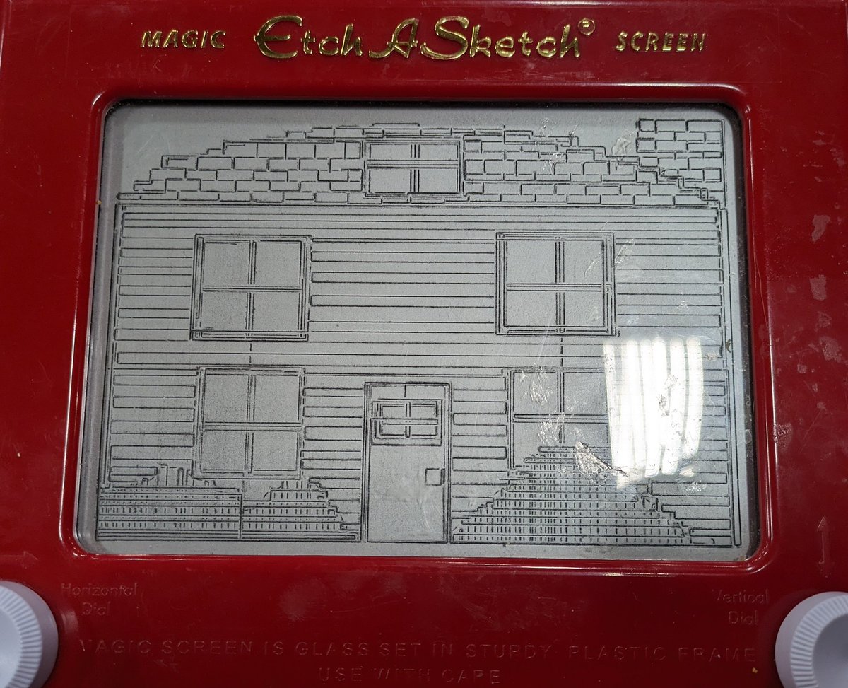 maskedlaugh's tweet image. #etchasketch drawing I did 🙂