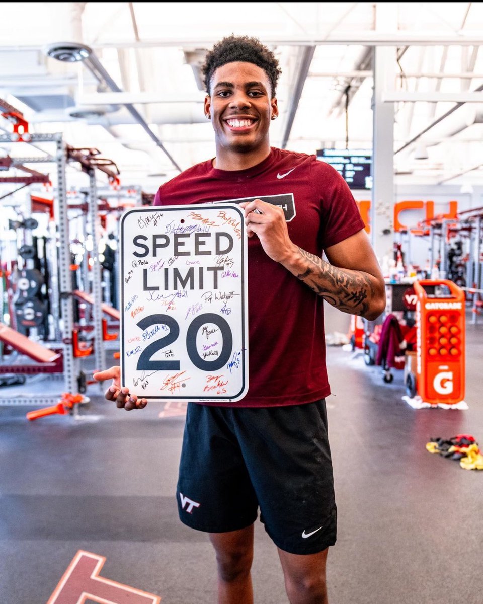 I told y’all I can run 🏃🏾‍♂️ 💨 @HokiesFB @CoachShawnQuinn #hokies #thisishome #gohokies