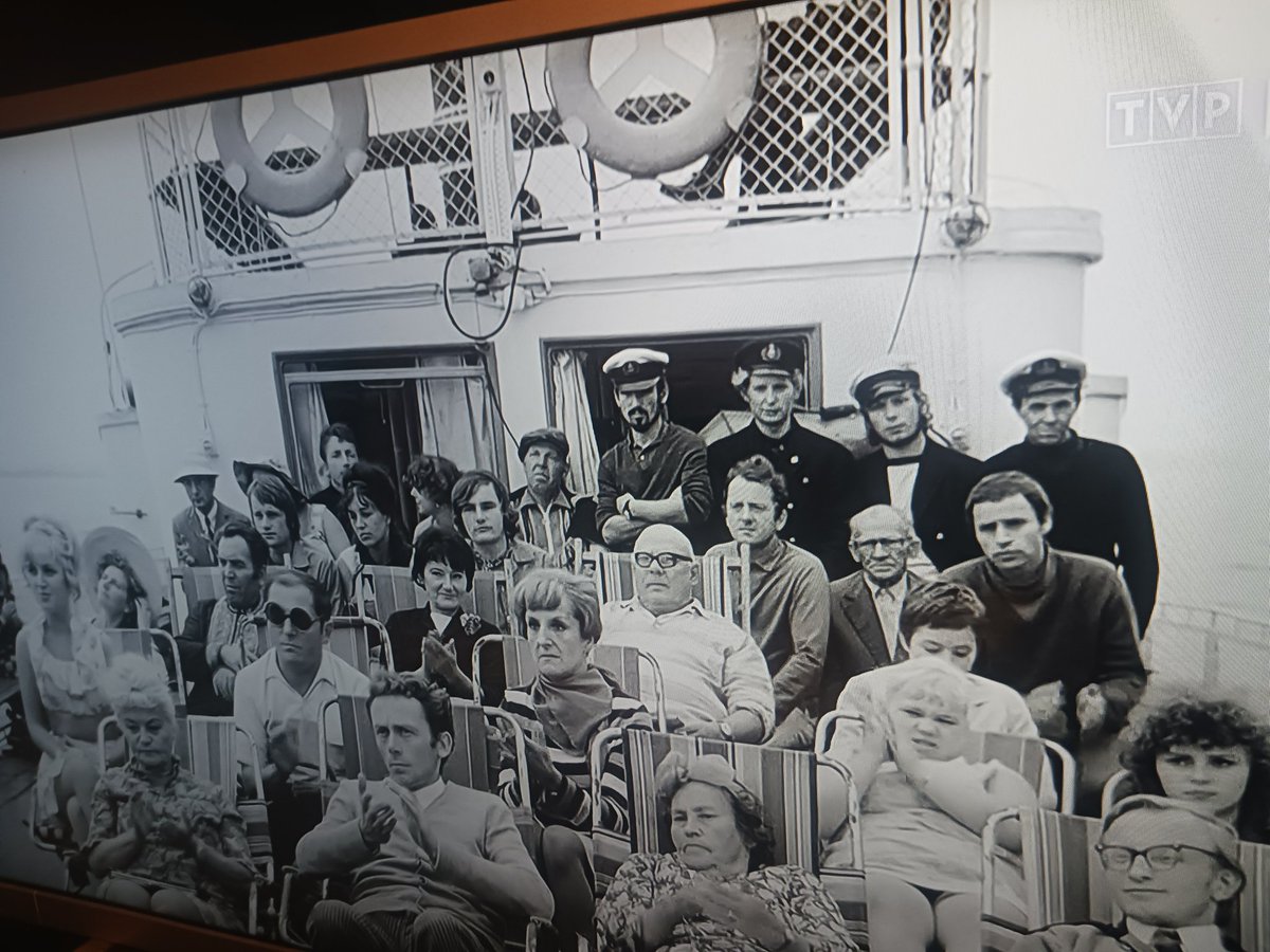 Miły, leniwy niedzielny wieczór, a w TVPHD taki szlagier...👇😄🤗