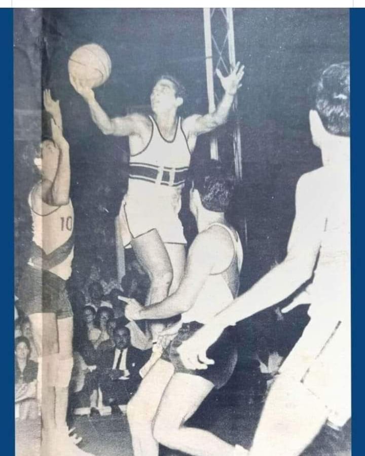 En A Todo Básquet Paraguay queremos expresar nuestras más sinceras condolencias y pésame a la familia de Don Osvaldo Domínguez Dibb y a todos los olimpistas por su deceso. 

Nuestro homenaje mediante esta foto en la cual con el número 11 se le aprecia vs Ciudad Nueva.