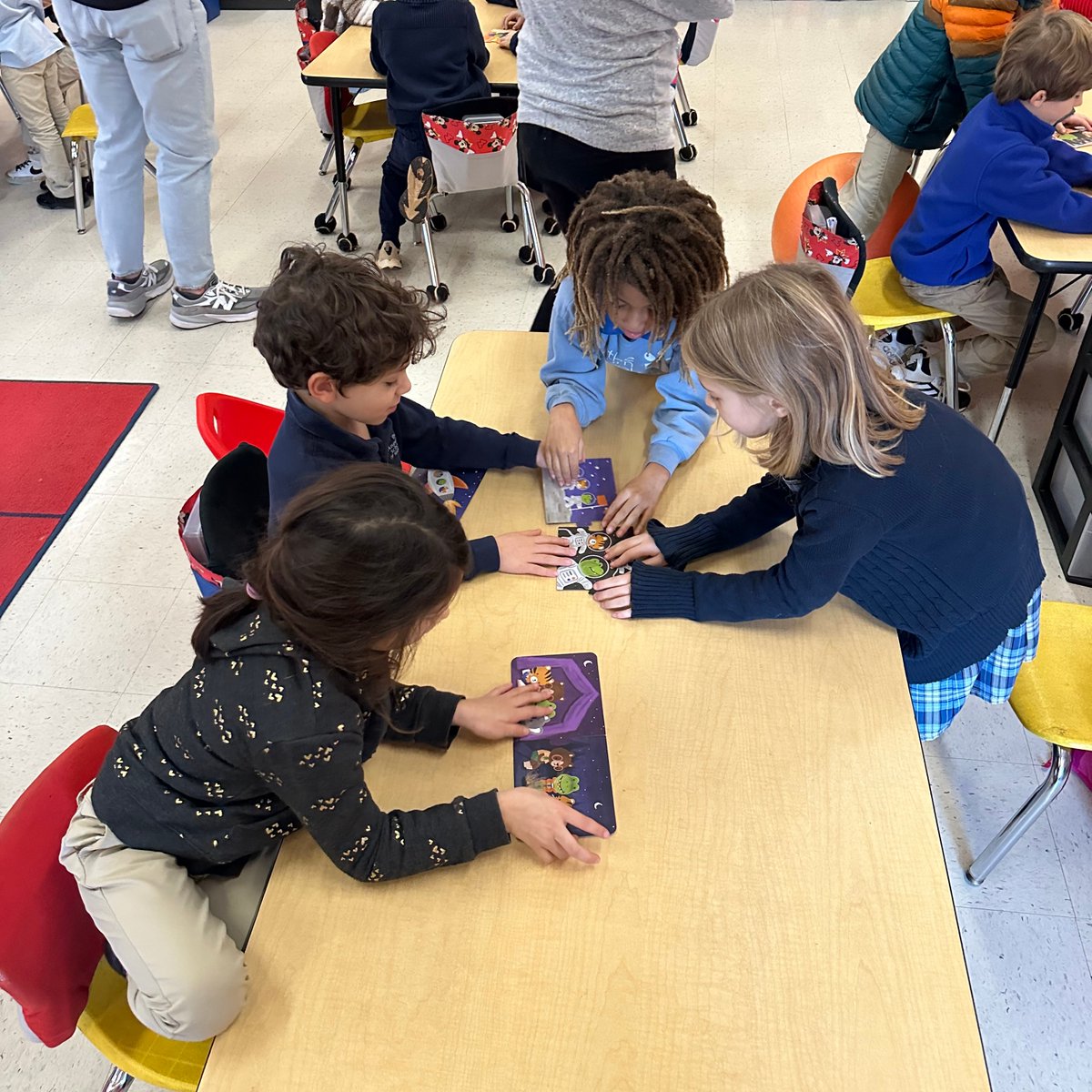TMFoundation's tweet photo. Navy Vet Patrick Forrestal & middle schooler Eli Wade lead a Character Does Matter (CDM) course in Decatur, GA. Eli, a dedicated Spartan, actively participates every Monday, leading read-aloud sessions on Character in Action. #CharacterDoesMatter https://t.co/I2xjfJZ1Qs