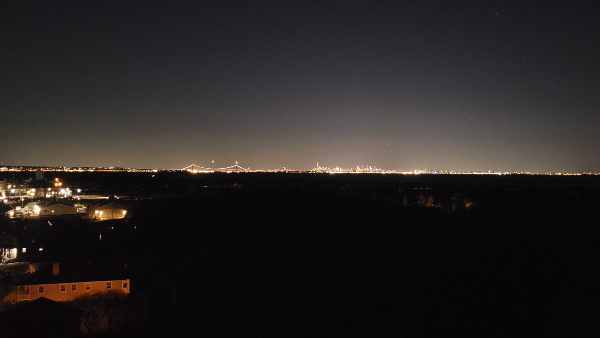 Thank you to everyone who attended our “Sandy Hook Lighthouse: Night Climb” program last month! More than 170 visitors climbed to the top of the Lighthouse. Special thanks to our park volunteers! [Photo Credits: Dave Hawkins] #GatewayNPS #NJLighthouse