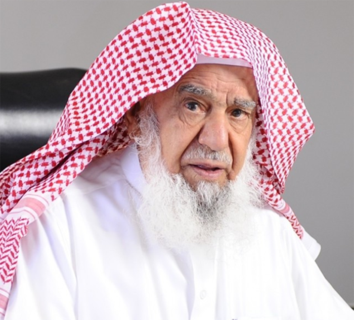 ذكَرَ الوجيه المعروف الشيخ سليمان الراجحي في مذكّراته بعضاً من بداياته في البيع والشراء وهو صغير، حيث قال: في عام ١٣٥٨هـ ۱۹۳۹م كنتُ أمُرُّ كثيراً بجانب قصر الحكم وسط الرياض، وكنت ألْحَظ أنّ نساءً يجلسن في زواياه يَبِعْنَ الزّبد الطبيعي، الذي كان قيمته لا تتجاوز "القرش". فكّرْتُ