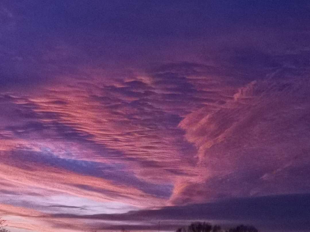 Heerhugowaard - Netherlands
February 04/24
Sunset
📷Thea Ganzevoort