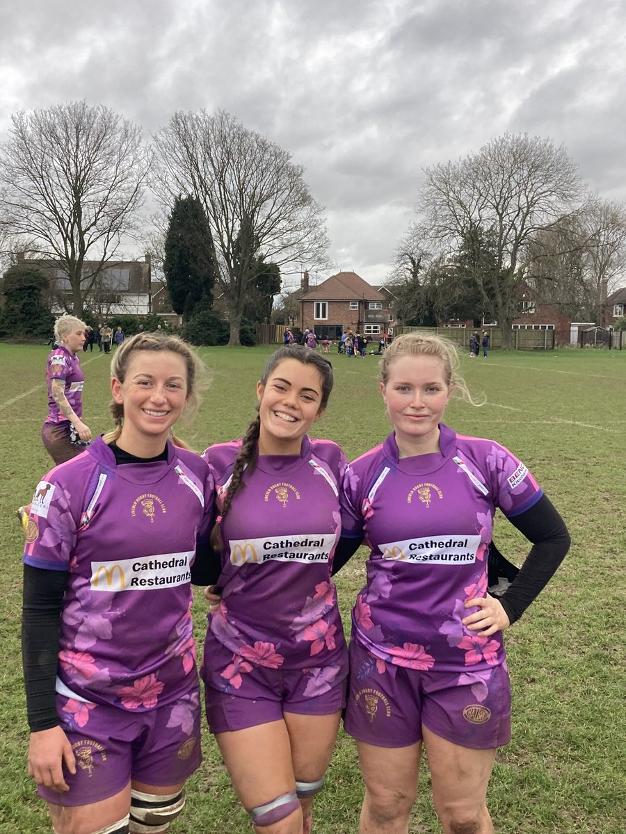 5 yrs since her 1st ever rugby game for <a href="/Lincolngirlsrfc/">Lincoln Girls Rugby</a>, Liv has now graduated and played her 1st game for <a href="/LincLadiesRFC/">LincolnLadiesRFC</a> 
Weirdly, both 1st games were at Scunthorpe and one of the <a href="/RugbyLadies/">Scunthorpe Ladies Rugby Union Team</a> players also played in both games. ❤️🤍💚