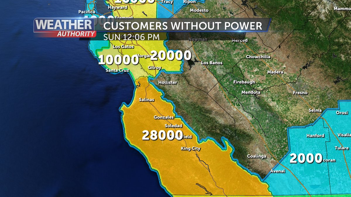 danncianca's tweet image. Winds are shifting more to the south as we head into the afternoon, this is creating a void in the clouds &amp;amp; rain around Monterey Bay, so some of you may be seeing sunshine. It looks like the heavier moisture plume has moved on, so we're more likely to see rounds of...(1/2) 
#CAwx