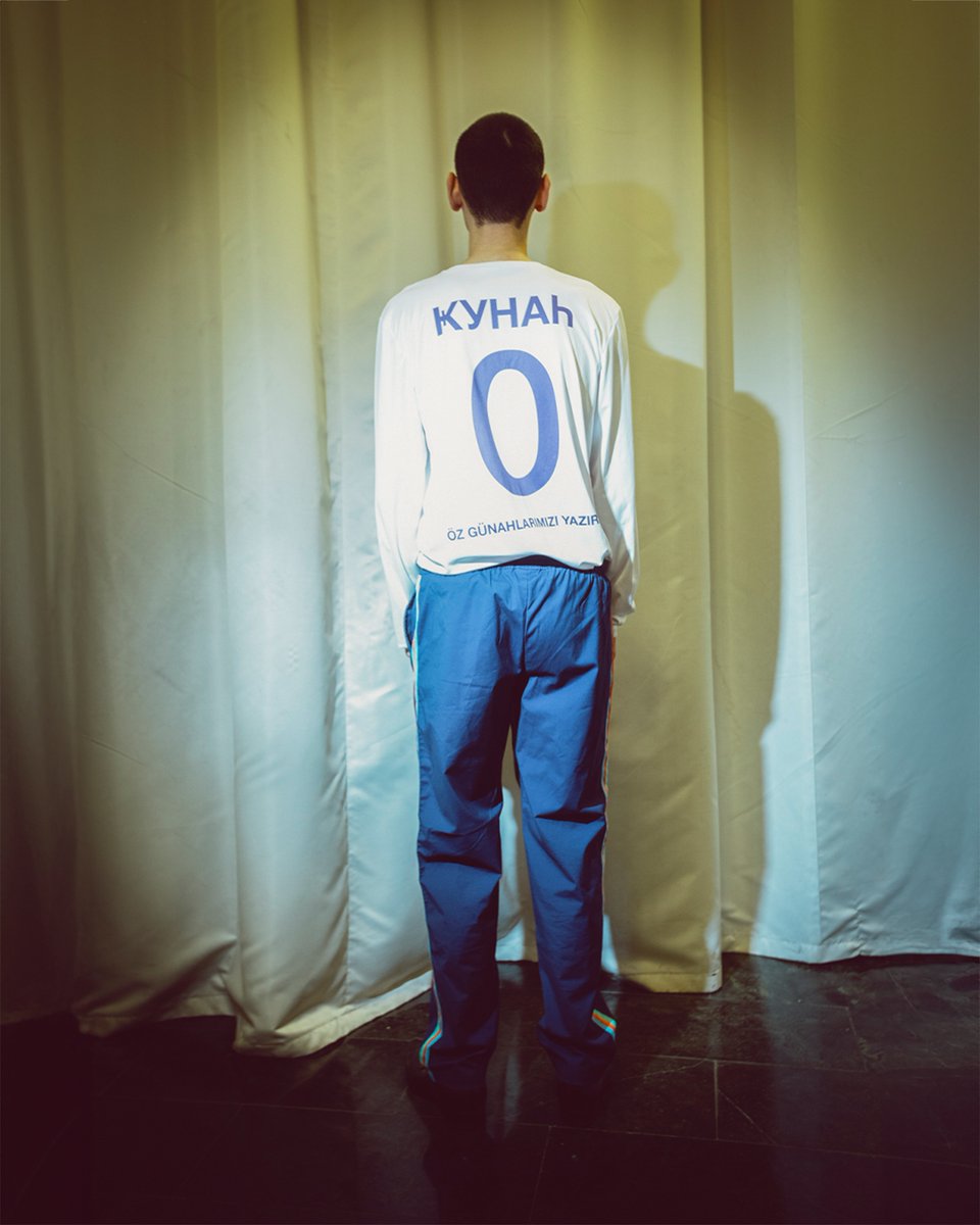 LOOK 18

SULTAN

GUNAH F/W 2024

“UŞAQLIĞIN SON GECƏSİ”