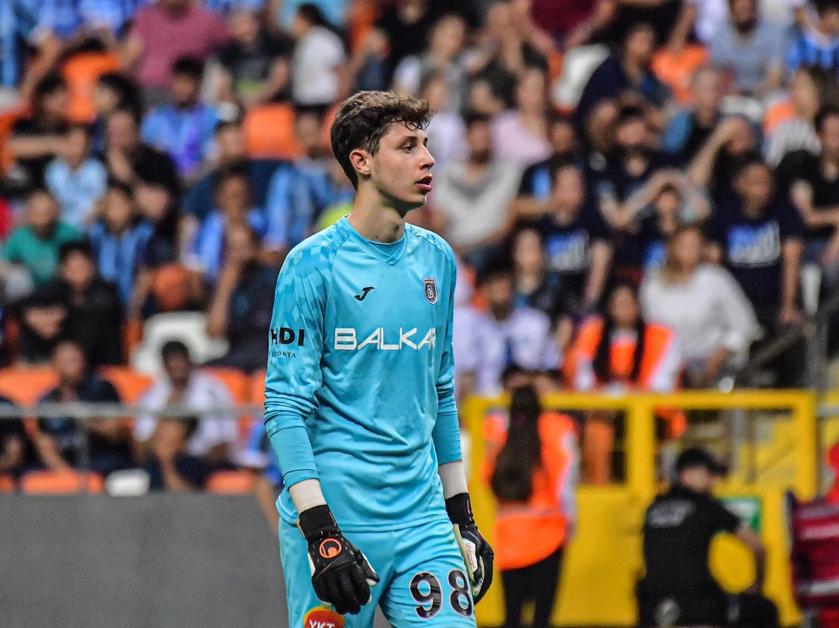 ScouTurk's tweet photo. Turkish Goalkeepers - 2005 Edition

🇹🇷 Deniz Ertaş - Konyaspor 🇹🇷
🇹🇷 Şamil Öztürk - Kayserispor 🇹🇷
🇹🇷 Berkant Bayrak - HB Køge 🇩🇰
🇹🇷 Deniz Dilmen - Başakşehir 🇹🇷
🇹🇷 Atakan Ordu - Galatasaray 🇹🇷
🇹🇷 Tyler Doğan - Holstein Kiel 🇩🇪
🇹🇷 Mert Bayram - Altınordu 🇹🇷

🧤🧱 https://t.co/b6f3ZBLwSY
