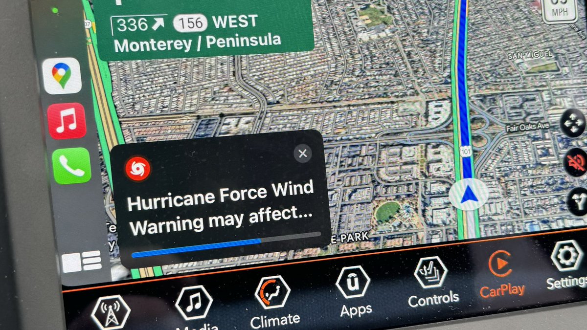 RyanVoutilainen's tweet image. This isn’t something you see on your GPS very often… #Hurricane Force #WindWarning for parts of the #BigSur Coast!

#CAwx