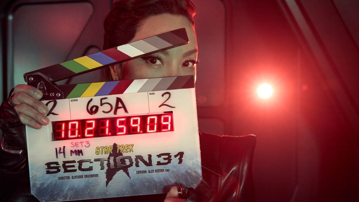 Michelle Yeoh's Star Trek movie has started filming nerdist.com/article/star-t…