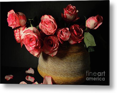 Panier Sentimental De Roses Metal Print #travelingtx #buyart #stilllife #roses #red #floralart #Valentines2024 #inhousedesigns #dmsfineart #dianamarysharpton #fineartamerica #fineart4sale #walldecor #prints4sale #Apparelwart Artist Deck: dianamary-sharpton.pixels.com/featured/panie…