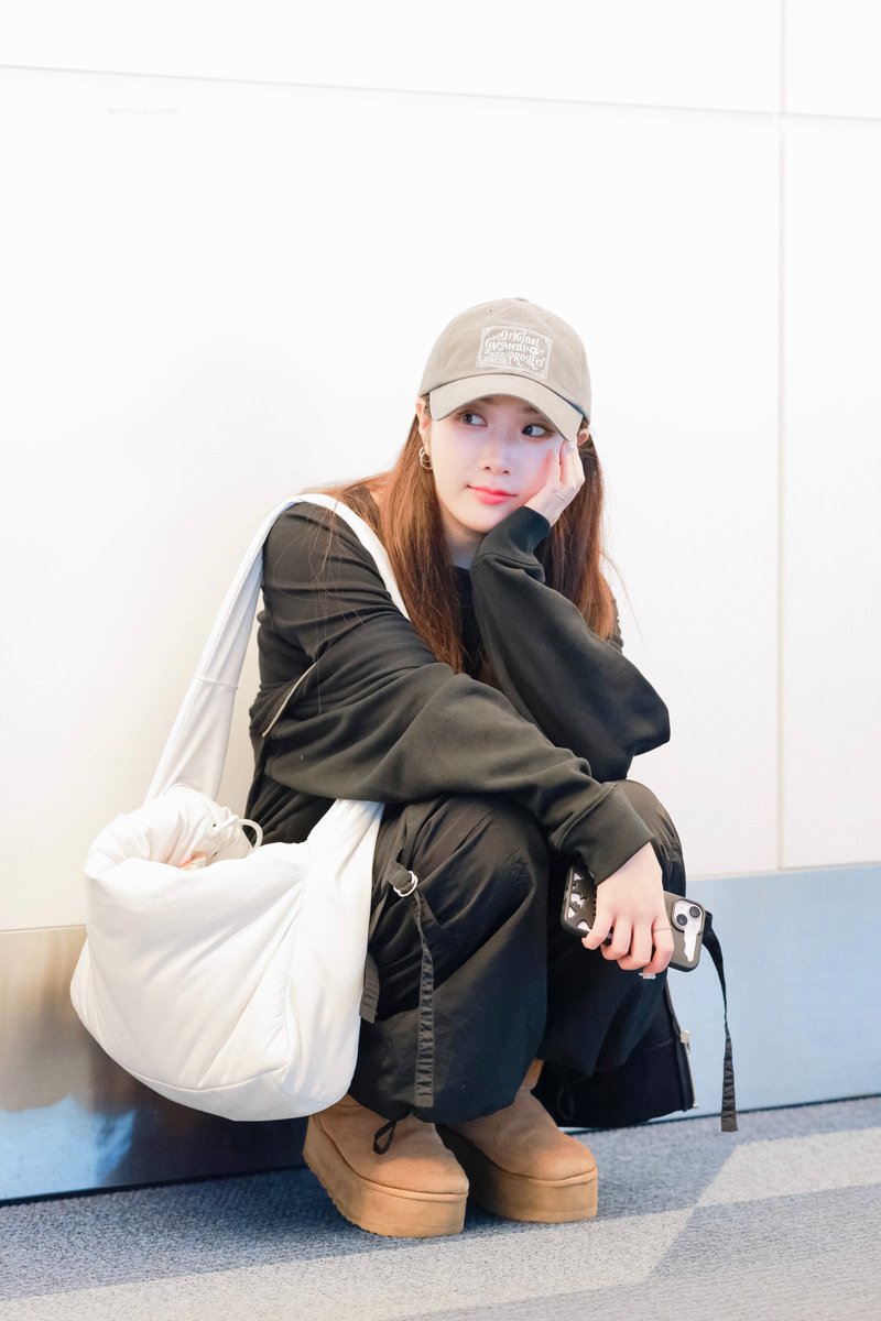 240129

#채인 #CHAEIN #퍼플키스 #PURPLE_KISS