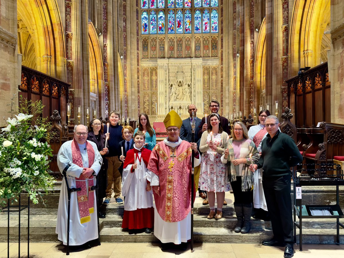 MoonchildBecca's tweet photo. A joy to see 12 candidates from the Sherborne Deanery confirmed this morning (10 from the Abbey who we have been preparing for the last few weeks.) And a privilege to serve as deacon and step in as Bishops Chaplain. Exhausted but elated! @SherborneAbbey @DioSalisbury @bishopsarum https://t.co/GCDU1MICsr