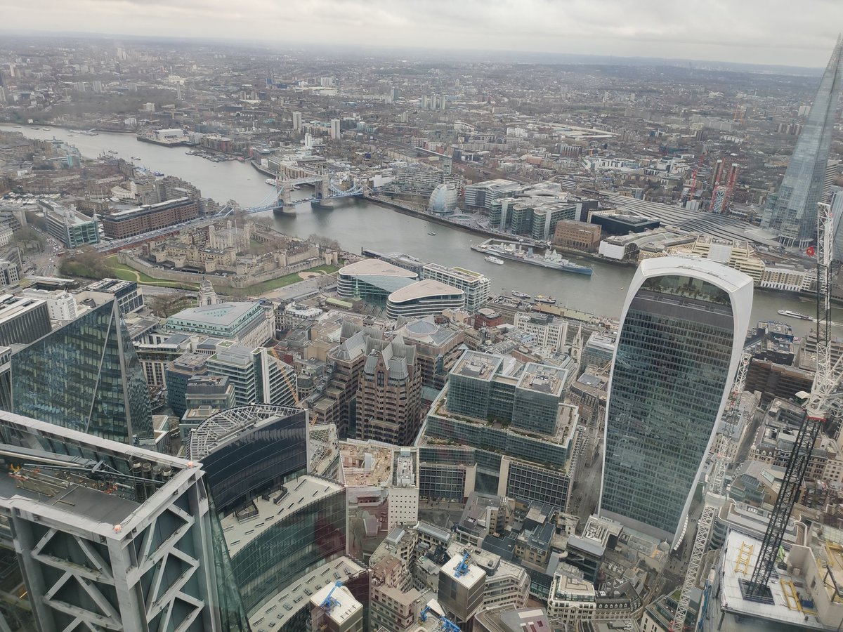 Head spinningly fabulous! Views courtesy of <a href="/horizon22B/">Horizon 22</a> ✨