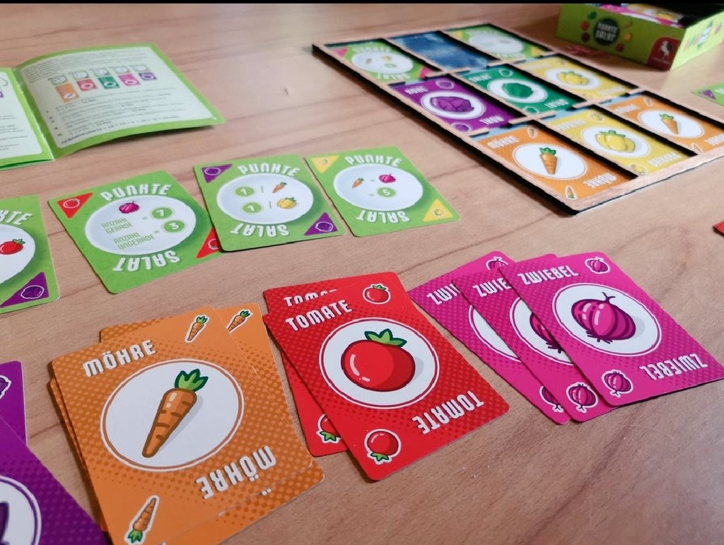 Sombrax16Bits's tweet photo. Partiditas domingueras hoy tocó un buen #Topoum , de segundo #CatInTheBox y de postre un #EnsaladaDePuntos que te pones a jugar y te puedes jugar 30 partidas 🤣🤣🤣. https://t.co/tPxj8yQefx