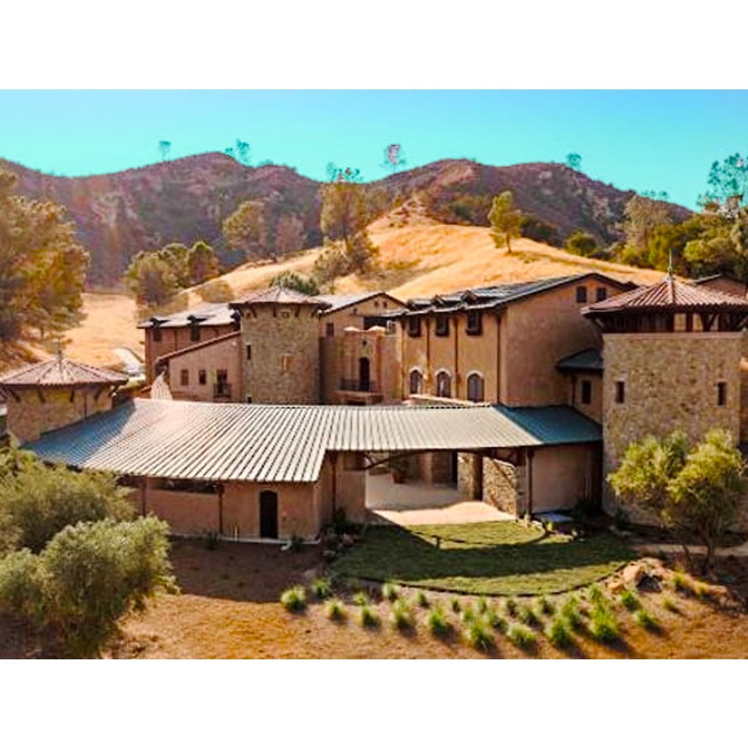 @StarLaneVineyards #DierburgVineyards #winetasting #SYVwine Join Inside Wine Santa Barbara for a rare opportunity to meet the #winemaker and tour the gravity-flow #winery plus have #delicious #lunch and tasting at the Dierburg #tasting room on Feb. 10th. tinyurl.com/InsideWine-SB