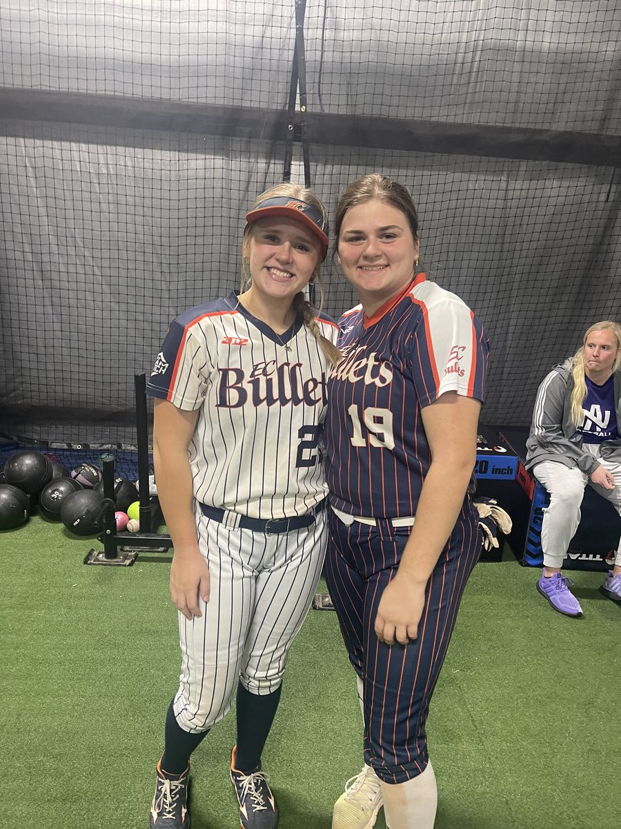 Alex Layfield (@alexlayfield19) on Twitter photo had a great time at <a href="/UNASoftball/">North Alabama Softball</a> !!
Thank you <a href="/Acozart44/">Ashley Cozart</a> <a href="/CoachHawkinsUNA/">Whitney Hawkins</a> and <a href="/hgshollenberger/">Hannah Shollenberger</a> for the great camp! roar lions! had a great time at <a href="/UNASoftball/">North Alabama Softball</a> !!
Thank you <a href="/Acozart44/">Ashley Cozart</a> <a href="/CoachHawkinsUNA/">Whitney Hawkins</a> and <a href="/hgshollenberger/">Hannah Shollenberger</a> for the great camp! roar lions!