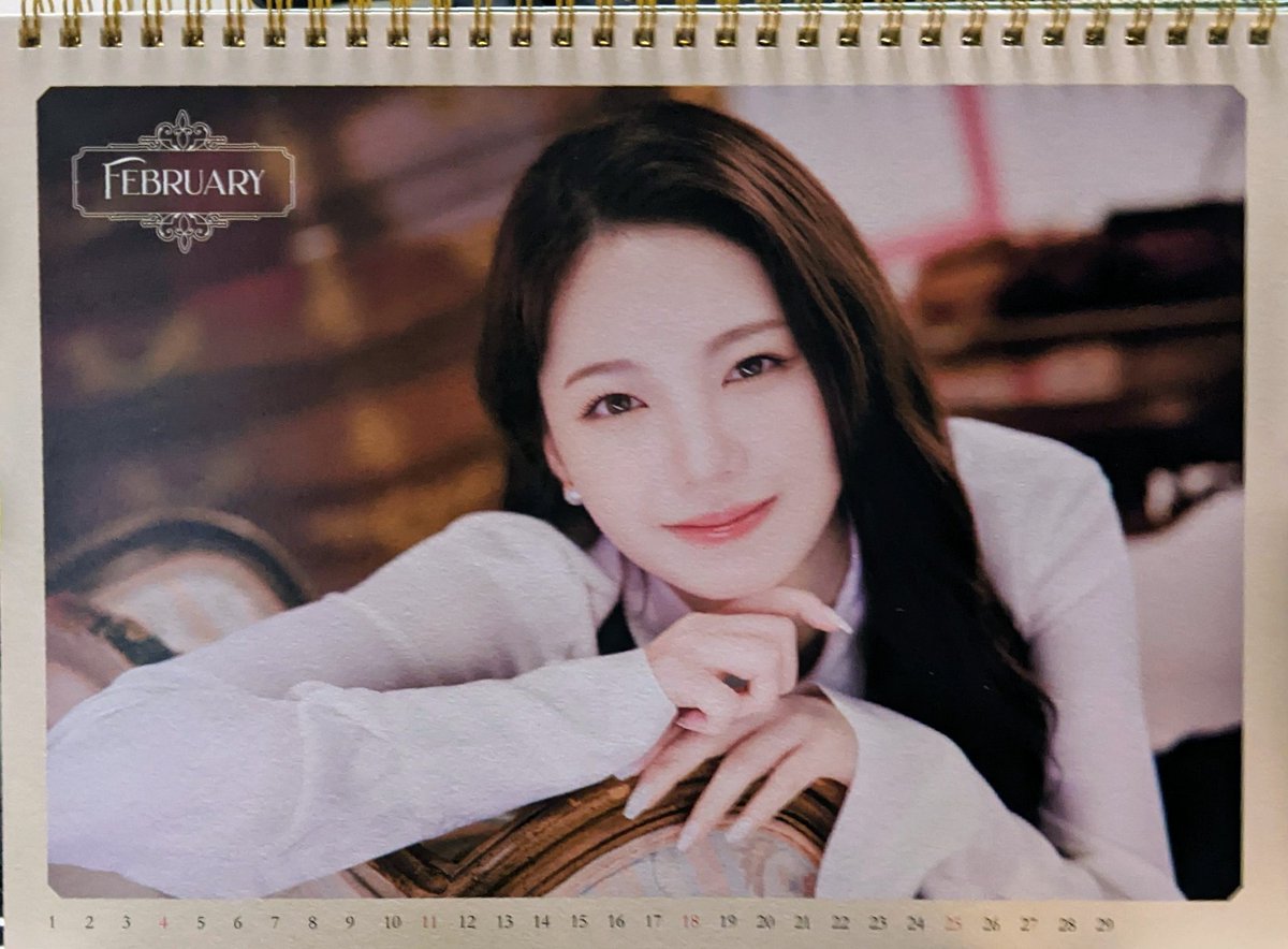 1031Shishiori's tweet photo. [NiziU日和]
🗓SEASON’S GREETINGS 2024 📸
   2月は🤍姫🤍
      今日も右隣で
          🦥「大丈夫？」
          🦥「気をつけてね！」
      毎日が、“😍姫(夢)見心地💓”
      〈P.S.〉新宿行きた〜い！🌈d526
#NiziU #ニジュー #니쥬 #WithU
#To_Us
#AYAKA #아야카 
@NiziU__official https://t.co/beOkKG9scJ