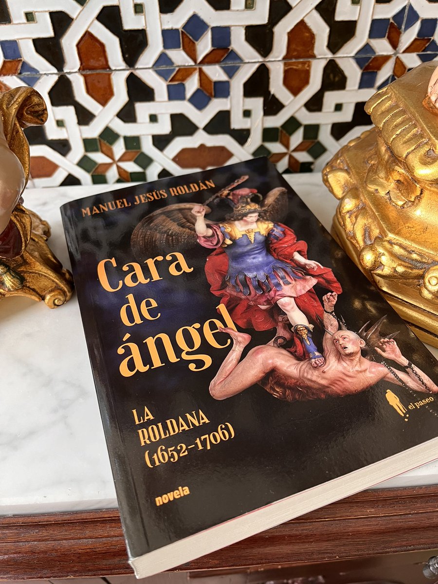 “Mi vida es mi obra y mi obra es mi vida” (Luisa Ignacia Roldán Villavicencio).
He querido leer despacio y vivir el momento de esta lectura. Me daba pena terminarla. 
Me has otorgado una plena felicidad literaria, ¡gracias! <a href="/manuroldansal/">Manuel Jesús Roldán</a>