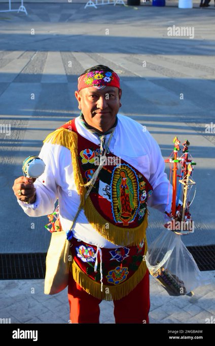 El ritual ancestral Totonaca de los Voladores de Papantla viene desde 600 ac (bc) y piden 5 hombres valientes<a href="/tag/mexican"class="tags"><span>#mexican</span></a><a href="/tag/heritage"class="tags"><span>#heritage</span></a><a href="/tag/cultural"class="tags"><span>#cultural</span></a><a href="/tag/feriadeleon"class="tags"><span>#feriadeleon</span></a><a href="/tag/fe"class="tags"><span>#fe</span></a>