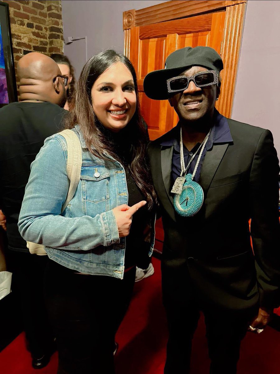 nishycomedy's tweet photo. For black history month let's gather around all the black and brown people and let's make being late history. 

Here's why. This is me and flavor Flav. He was super early to the show. Maybe that's why his watch is set 3 hours behind. That's the trick. Brown folks take note of what I learned from flavaflav:

My own brother called me the day of the wedding and said "what should we wear."

I ignored him thinking this can't be real and I told him it started already and where is he.  
He's like I'm exiting....
Not as in freeway exit but exiting his bathroom about to get dressed. 

So from now on I might just have to change their clocks. Thanks flavor Flav for the lesson in tardiness. 

#BlackHistoryMonth  @FlavorFlav