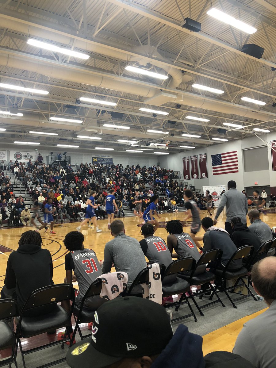 Coach Roof tweet media