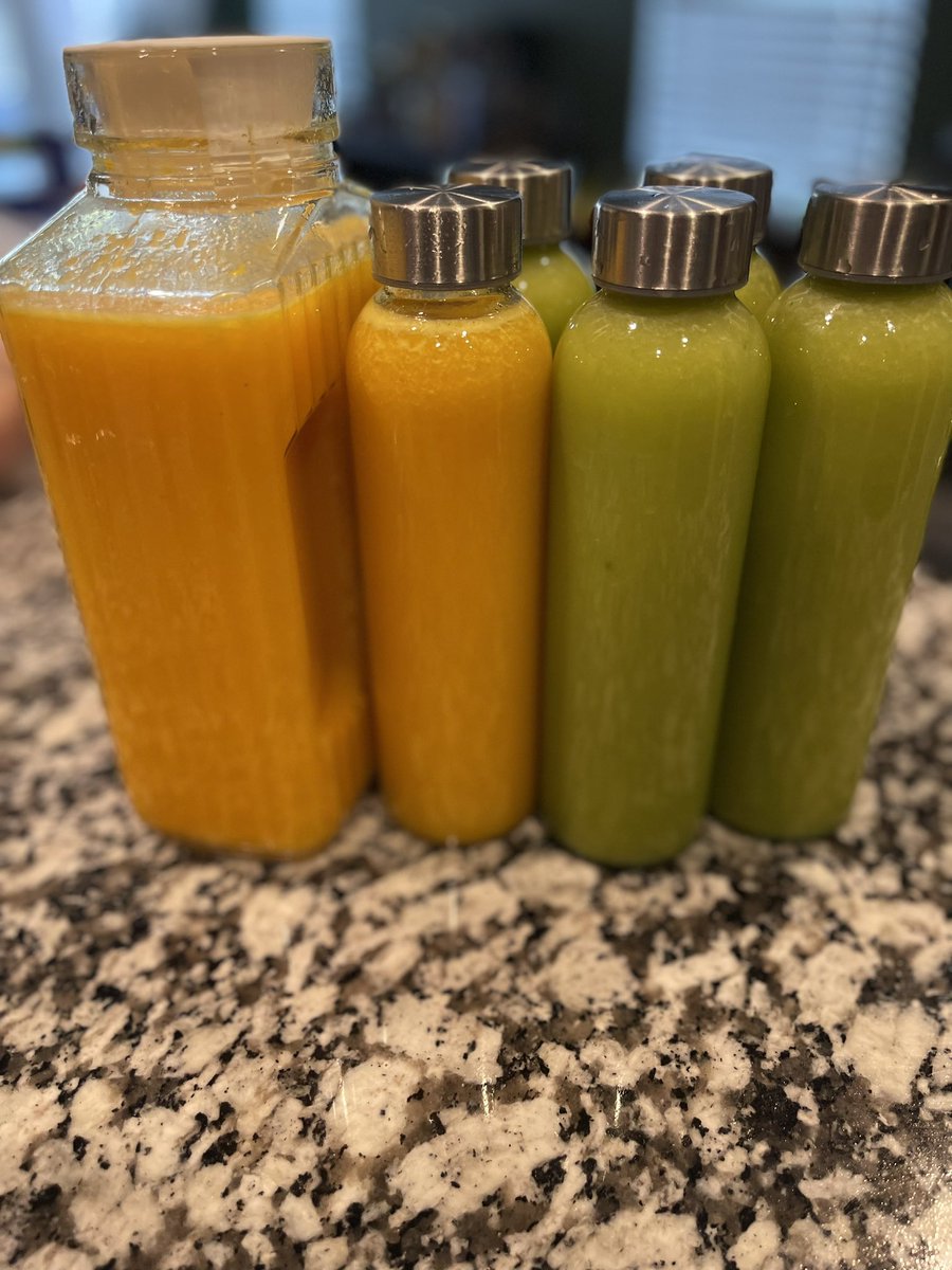 meagprinciPAL's tweet photo. Last week I only got in one workout with the weather and just a hectic week but that is the past! This kicks off a new week to be great! Meal prep &amp; juicing done and I am about to walk in this beautiful weather! #fitleaders #BeGreat #LookForwardnotBackwards💪🏼💪🏼 https://t.co/GyrUpnIHLA