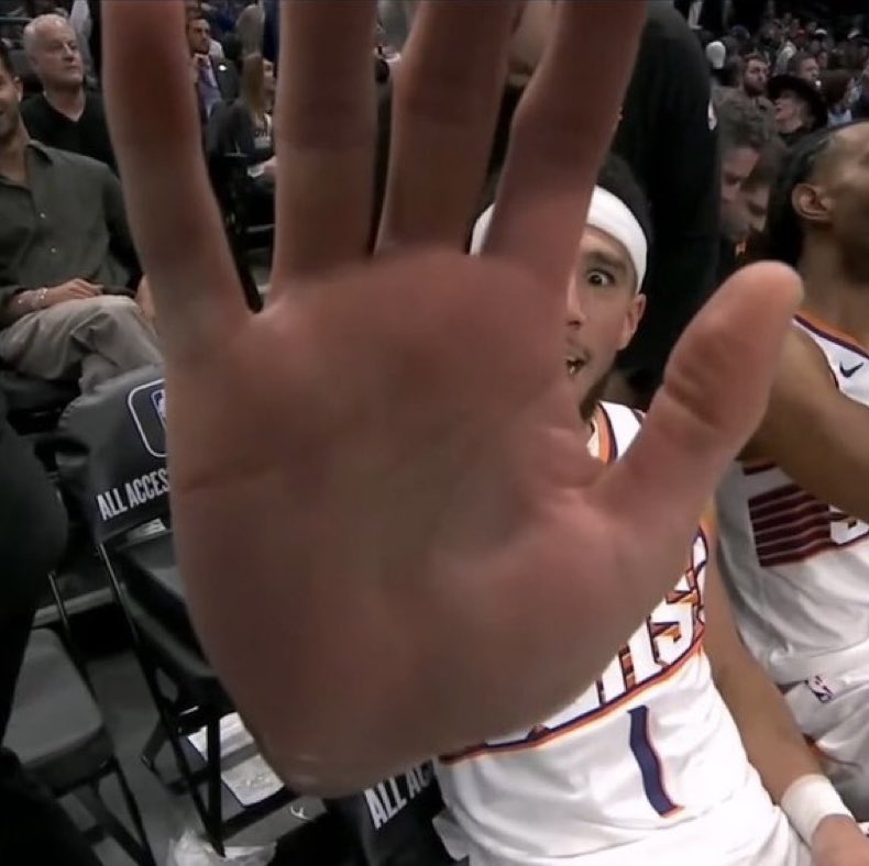 SunsAreBetter's tweet photo. All-Meme First-Team https://t.co/Pq5jPmbonP
