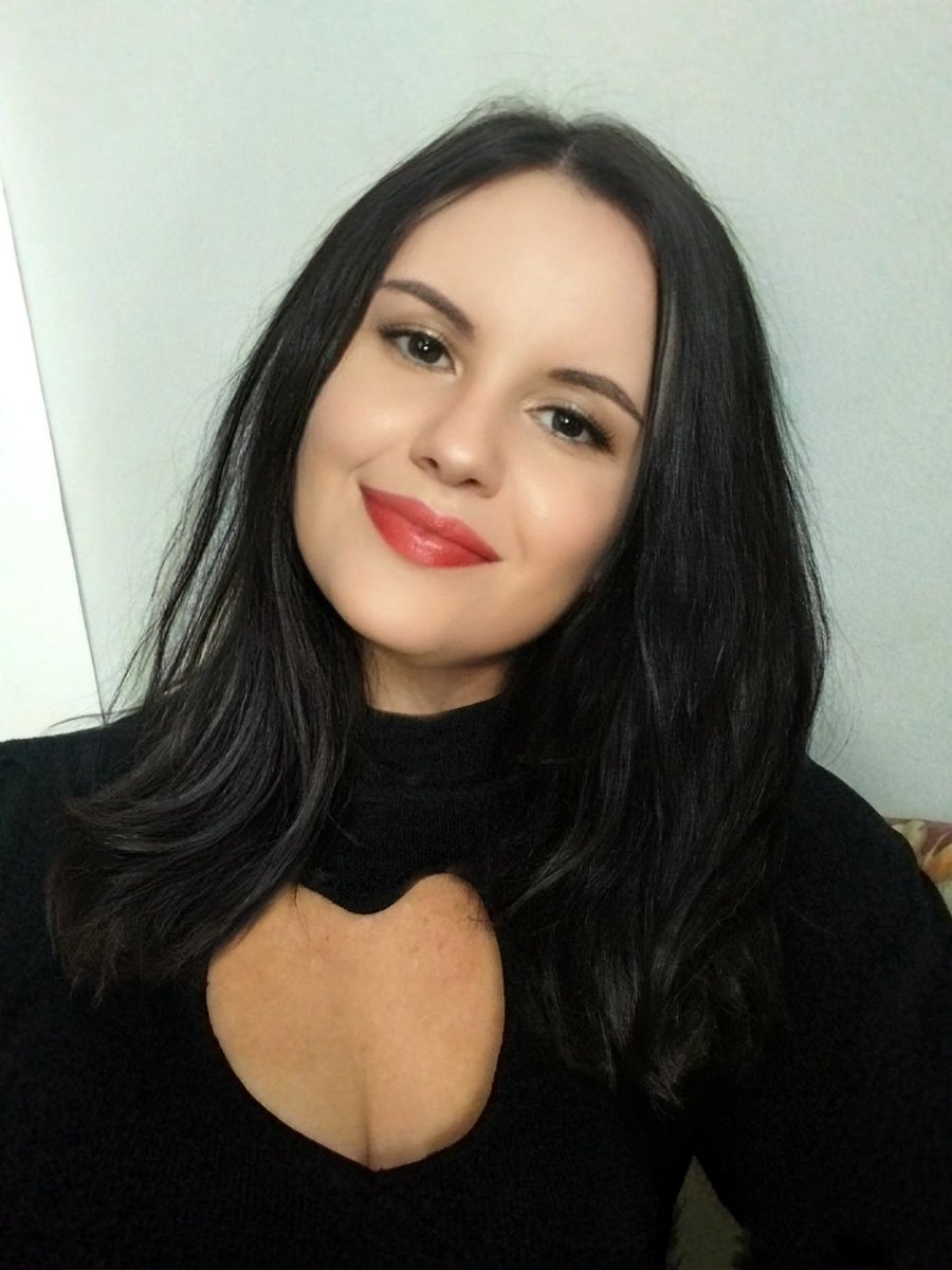 Elainne Faria🇧🇷 tweet media