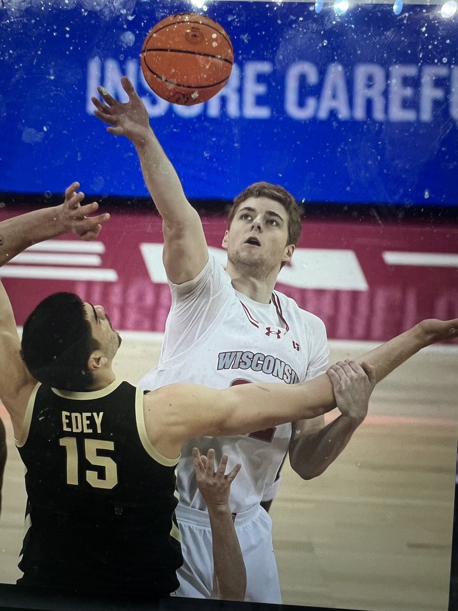 The opening tip 😂 (Photo: USA Today Sports)