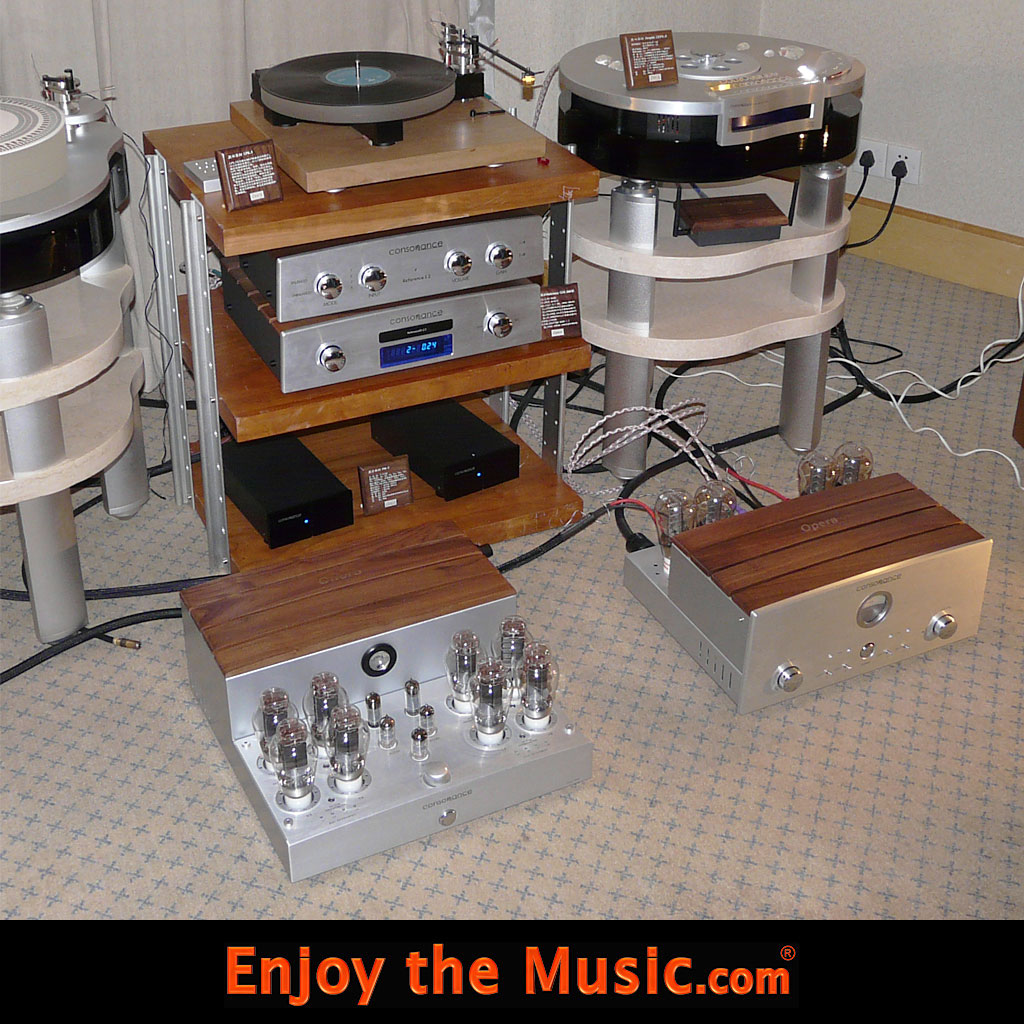 enjoythemusic's tweet photo. Throwback: Guangzhou AV Fair Show Report
https://t.co/qX1SYwnPlW
Opera-Consonance had a wide array of their products at the show.
#Throwback #Guangzhou #AV #ShowReport #Opera #OperaConsonance #Consonance #VacuumTube #HiFi #Stereo #StereoSystem #Home #HomeAudio #EnjoyTheMusic https://t.co/vSZV9eaVmG