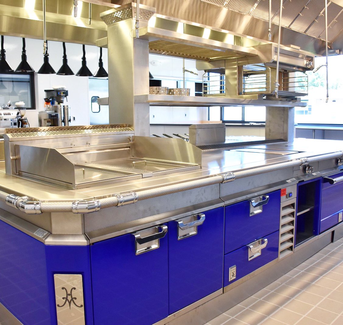 Opening your dream restaurant in 2024?  Need some help putting a design together?  Contact our sales team directly and let’s make it happen! 💪 #chooseHestan #goals