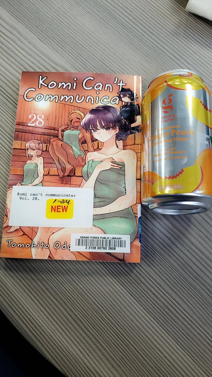 Kemeah520's tweet photo. #currentlyreading 
#komicantcommunicate #komisanwakomyushoudesu 
#manga #iggleworms #igglecomics https://t.co/9kL8r146cw