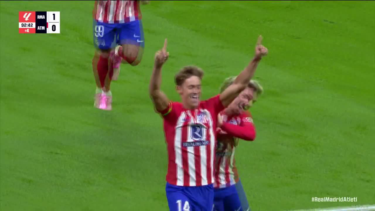 MARCOS LLORENTE EQUALIZES FOR ATLETI VS. REAL MADRID WITH ONE MINUTE LEFT IN STOPPAGE TIME 😱
