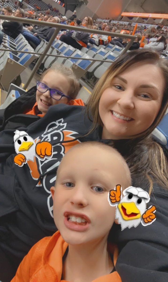 Sayrababy's tweet photo. #letsgokomets https://t.co/5fA3fAWIoo