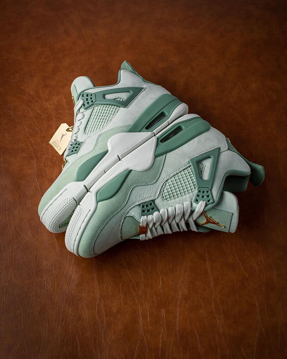 JustFreshKicks's tweet photo. Air Jordan 4 "First Class" PEs 🍵

Info: https://t.co/0lUpPW8S96 https://t.co/CEQfIfOPea