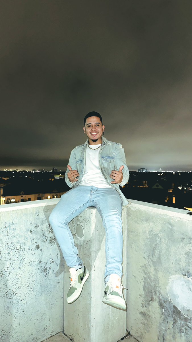 ayechuy's tweet photo. 🤙🏻 https://t.co/H78mQchvt8